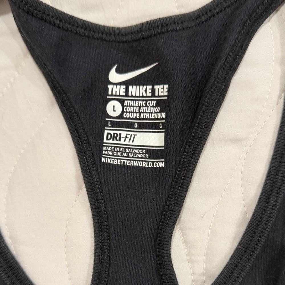 Nike Black and White Graphic Tank - Picture 2 of 3